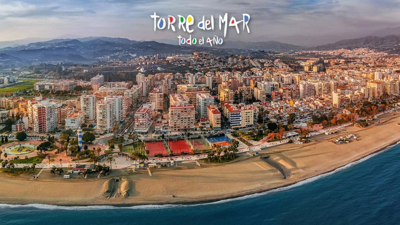 Precioso Estudio Con Piscina, Junto A La Playa Torre Del Mar Extérieur photo